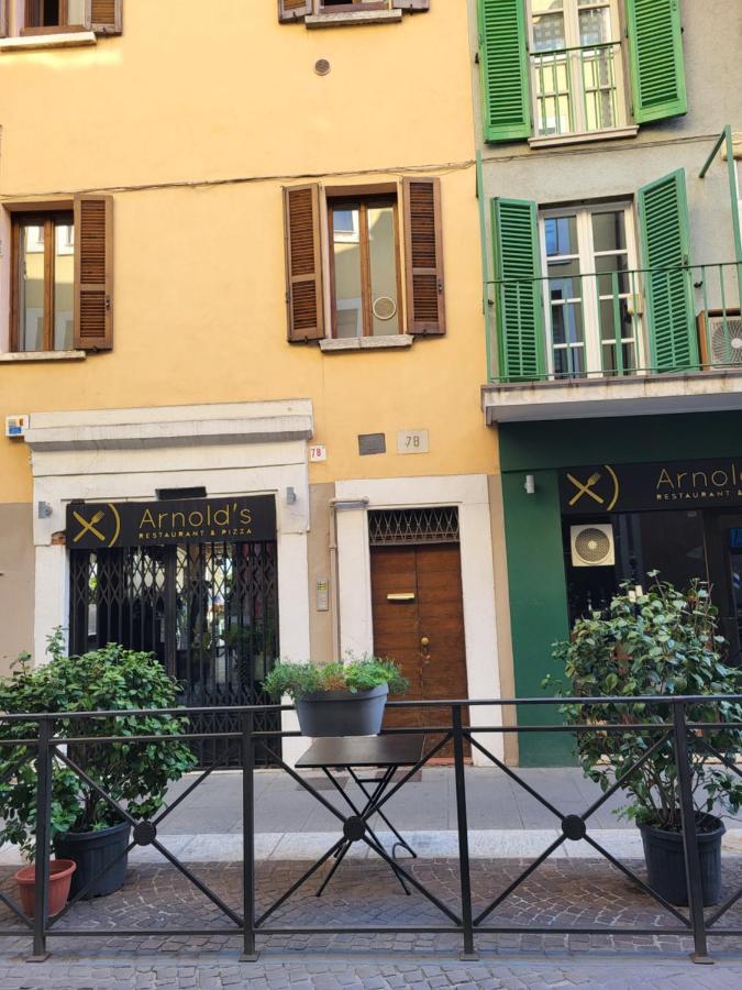 Mono Arnaldo Brescia Exterior foto